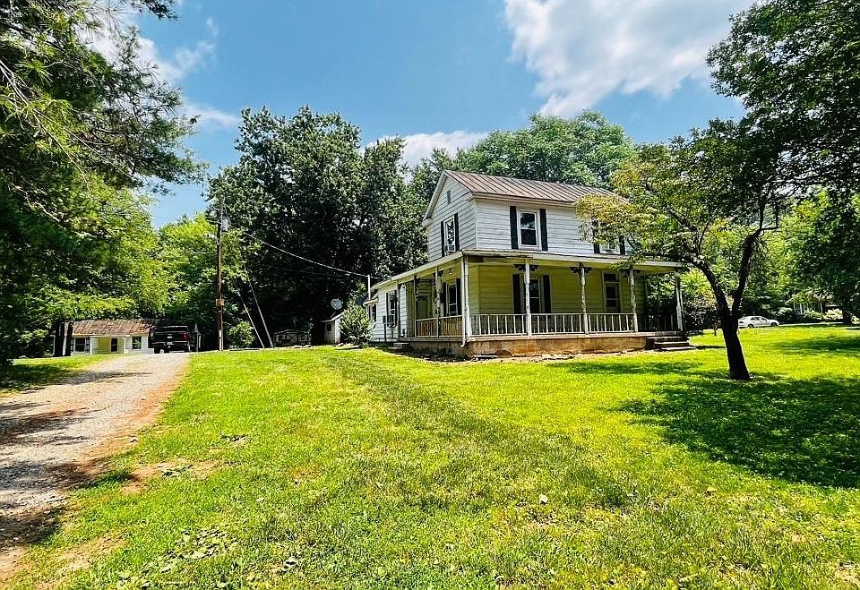 2008 Rock Cliff Rd, Bedford, VA 24523 Zillow