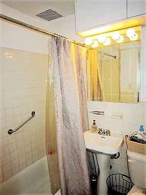 Rented by JK Dansar Corp | media 95