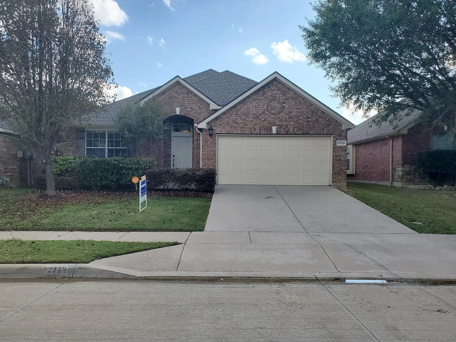4 bed, 2092 sqft, $2,495 — Photo 1