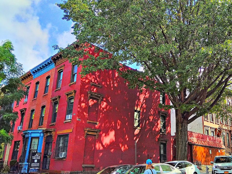 1st image of 385 6th Ave