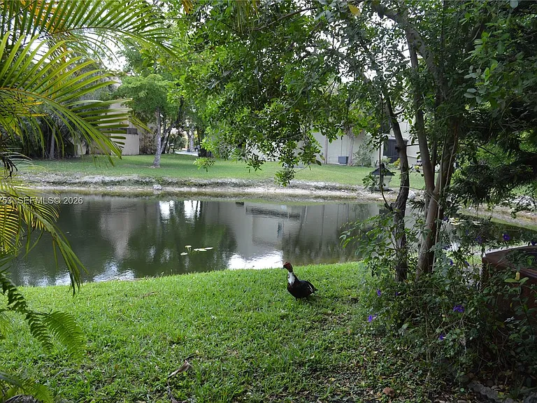 3932 Estepona Ave #7D5 — Photo 32