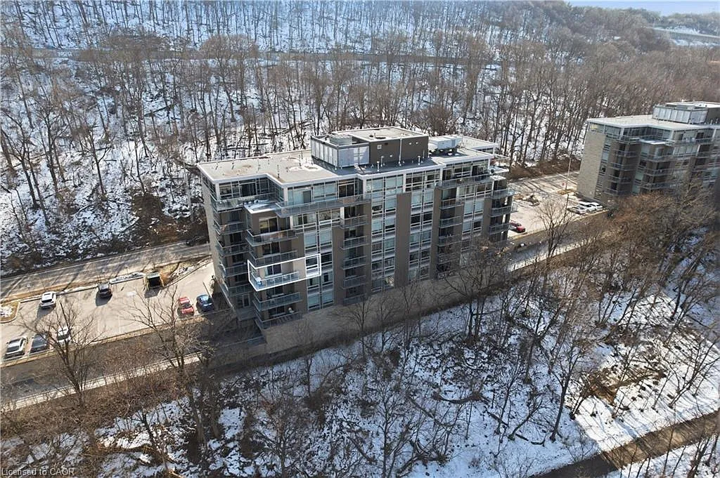 467 Charlton Ave E #307 photo 1
