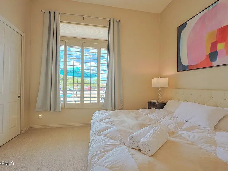 42405 N Harbour Town Ct — Photo 20