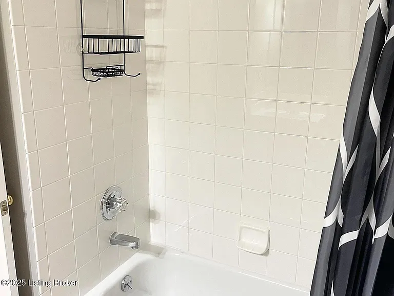 1110 Westlynne Pl #6 — Photo 16