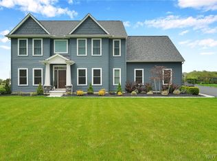 2240 Lapham Rd, East Aurora, NY 14052