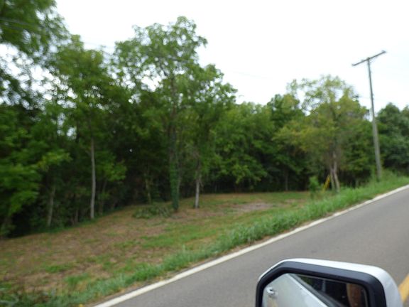 3rd image of 77 Valley Home Rd
