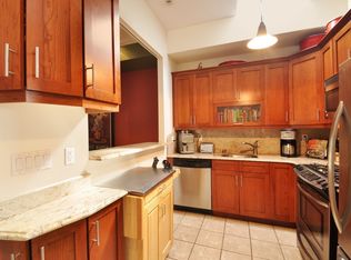 916 8th Ave APT 5, Brooklyn, NY 11215