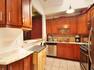 916 8th Ave APT 5, Brooklyn, NY, 11215