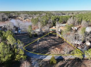 664 E Stagecoach Rd, Cross Hill, SC 29332