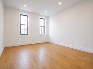 67-04 60th St #1, Ridgewood, NY 11385