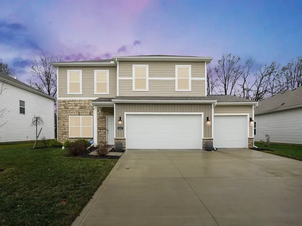 335 Kells Ct W, Newark, OH 43055
