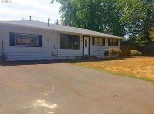 18206 NE Everett Ct, Portland, OR 97230