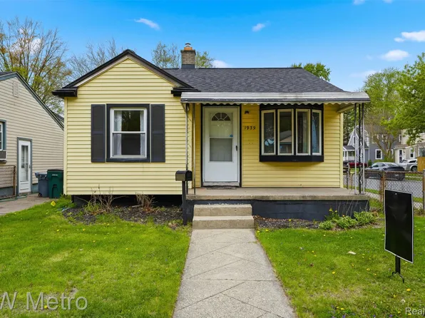 1939 Bonner St, Ferndale, MI 48220