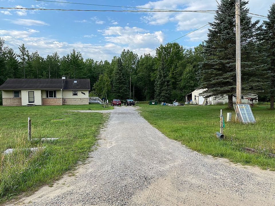 Main view from Greenwood Rd