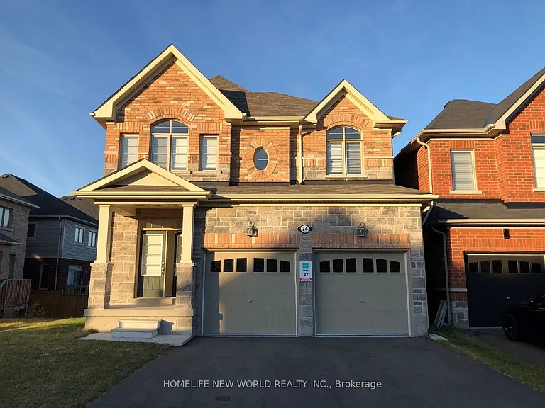 74 Terry Cres — Photo 1