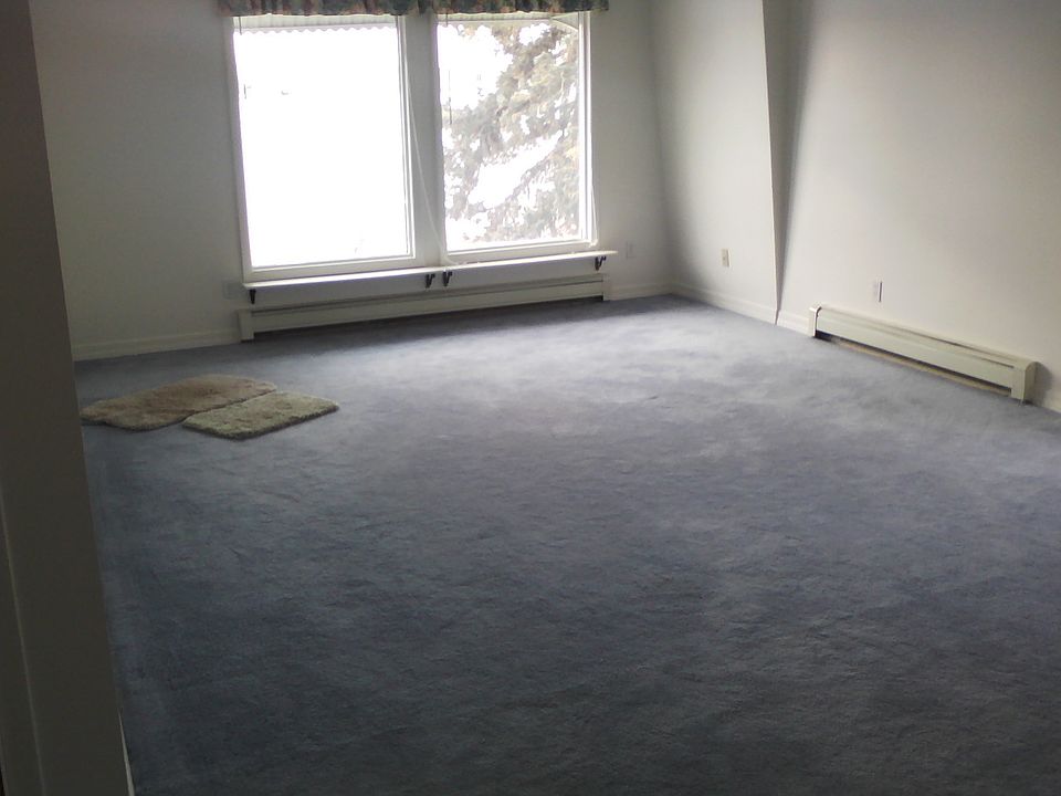 2nd image of 1004 10th Ave N
