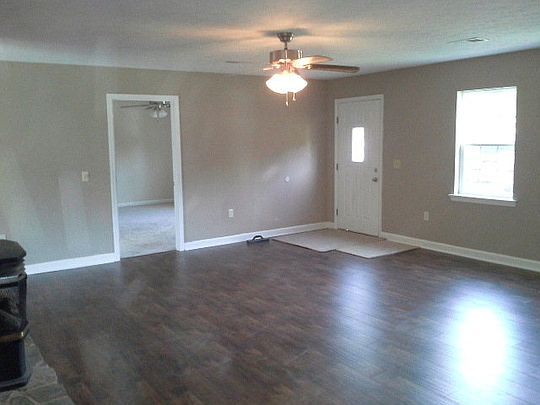 3rd image of 509 Geeseway Dr
