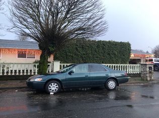 16010 SE Mill St, Portland, OR 97233
