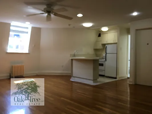 Rented by Oak Tree LLC | media 22
