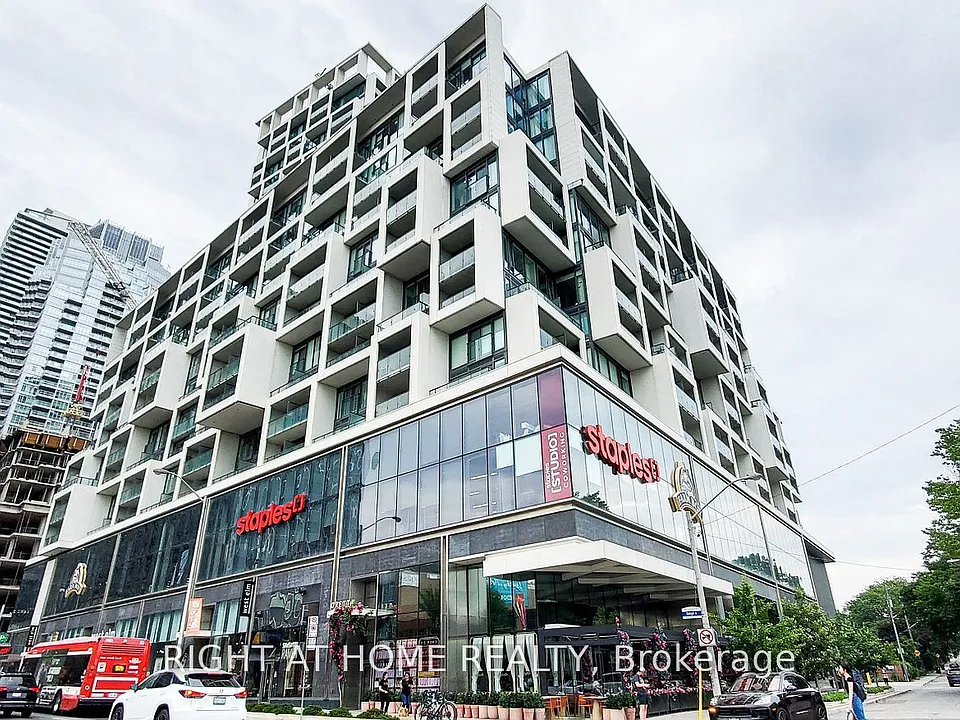 8 Hillsdale Ave E #926