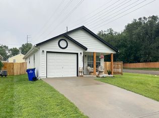 8647 Melrose St, Overland Park, KS 66214