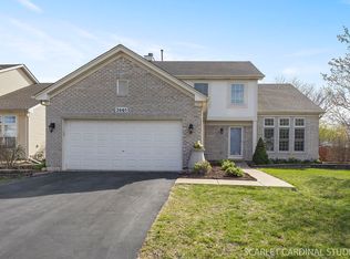 2665 Tiffany St, Aurora, IL 60503