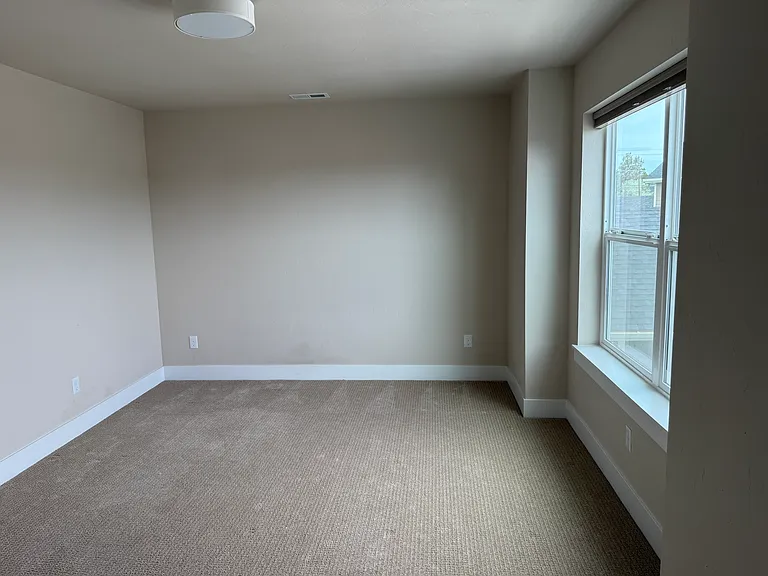 2755 SW Greens Blvd #16 — Photo 39