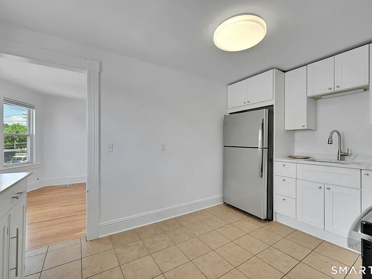 125 Tunxis Hill Rd — Photo 4