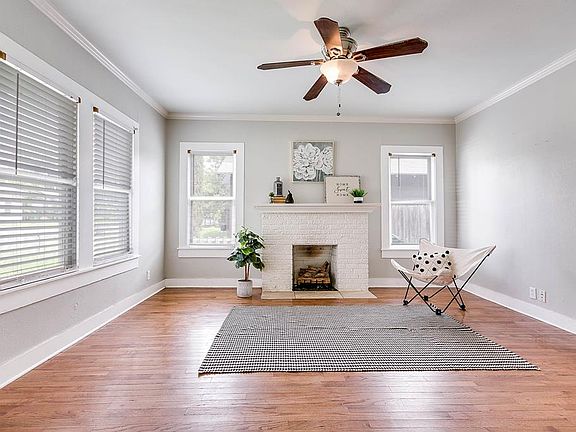 2nd image of 6 N Bishop St