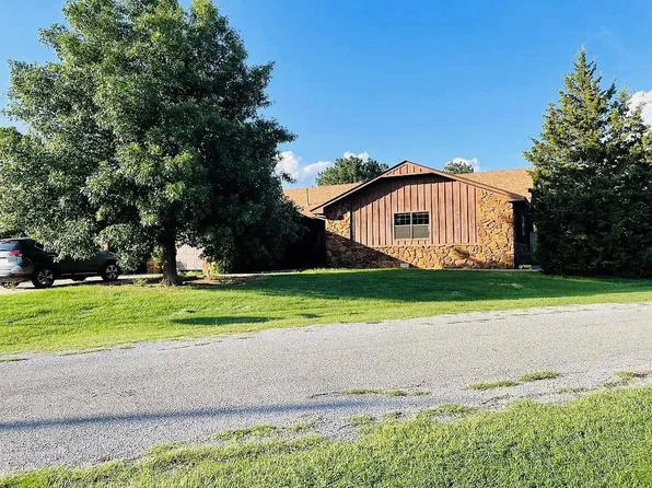 900 Pietz St, Granite, OK 73547