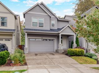 10926 SW Annand Hill Ct, Portland, OR 97224