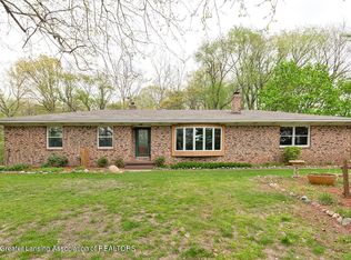 6427 E Clark Rd, Bath, MI 48808