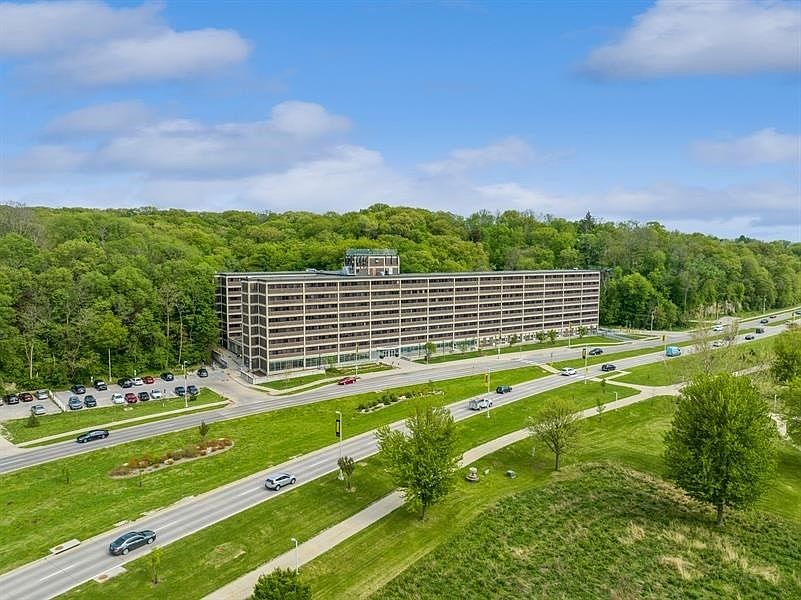 1110 N Dubuque St, Iowa City, IA 52245 MLS 202303319 Zillow