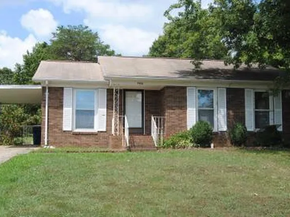 9908 Starwood Dr, Charlotte, NC 28215