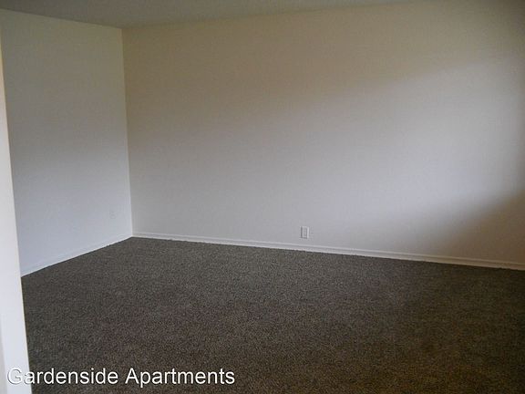 4th image of 117 NE Clark Ave APT 7