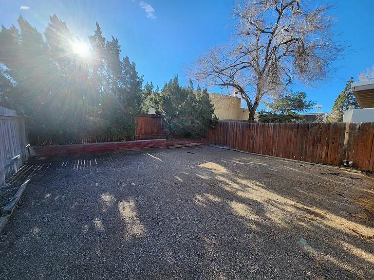 112 Canyon View Ct NE — Photo 16