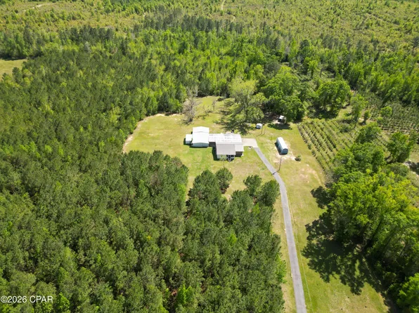 2527 Frost Ln, Chipley, FL 32428