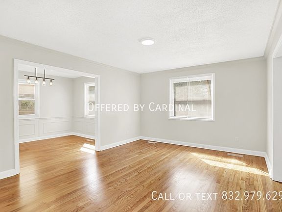 2nd image of 1510 Merrycrest Dr