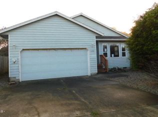 123 NW 57th St, Newport, OR 97365
