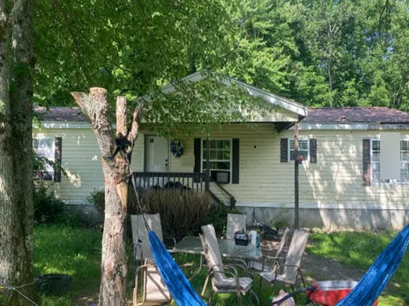 764 Lakeview Rd, Broadalbin, NY 12025