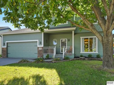 18767 Holmes St, Omaha, NE, 68135