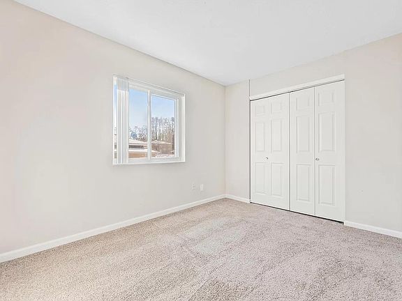 4th image of 375 N Main St APT 3