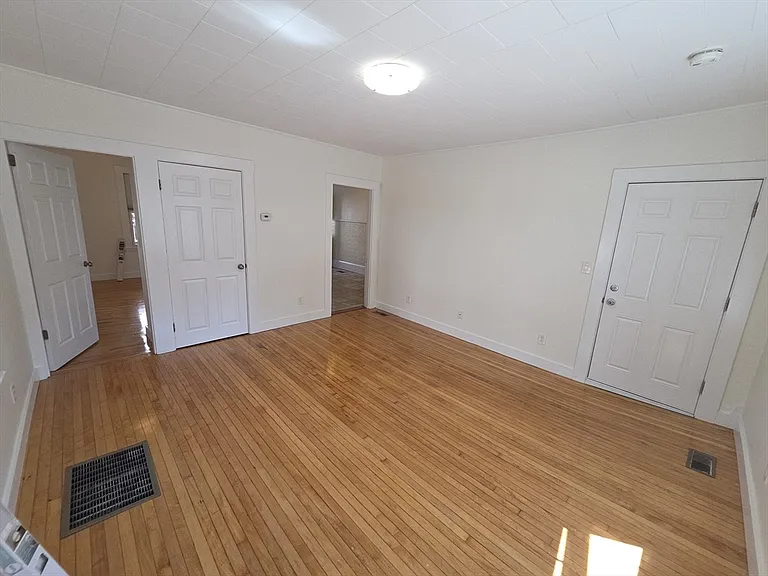 68 Nahant Ave #1 — Photo 4