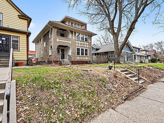 3rd image of 1254 Thomas Ave