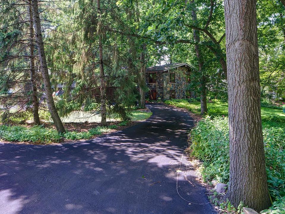 1st image of 2228 Snowshoe Ln