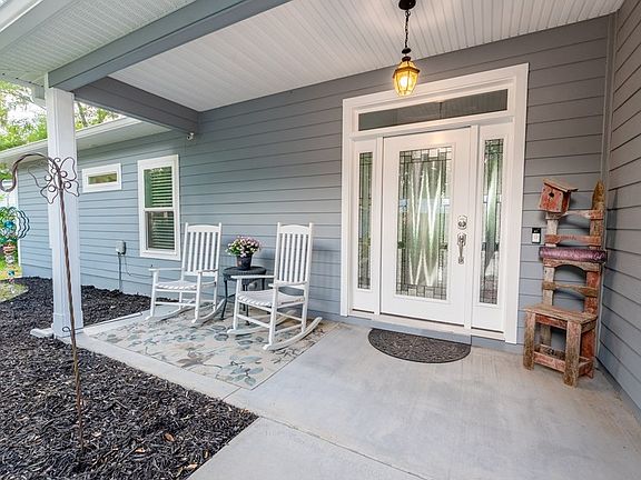 5th image of 3709 NW 67th Ter