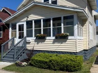 1186 Jefferson St, Muskegon, MI 49441