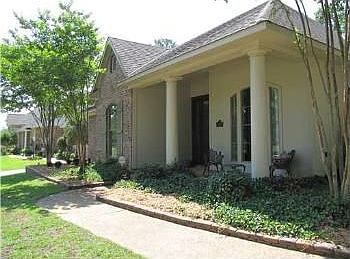 2nd image of 4937 Willow Chase Dr