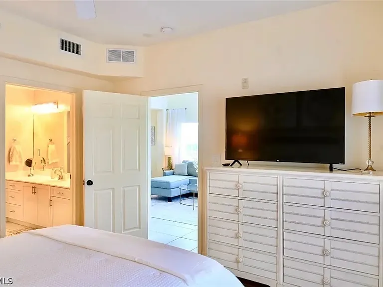 4450 Botanical Place Cir #301 — Photo 15