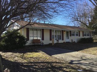 36 Frankfort Dr, West Frankfort, IL 62896